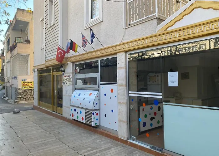 Nergiz Boutique 안탈리아